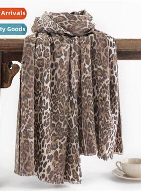 2023 fall and winter ethnic style leopard short tassel woven