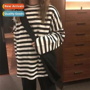 Autumn 2022 new Harajuku wind tide black and whe stripes ear