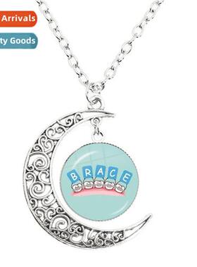 New Creative Cut Carto Tood Mo Necklace Gift Round Glass Pen