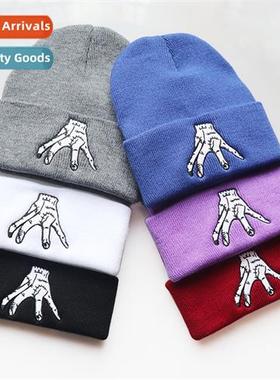 U.S. drama Wednesday Wednesday Addams hat warm pullover new