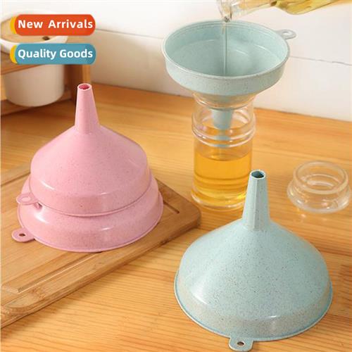 Kchen large straw funnel plastic large caliber wine bottle o