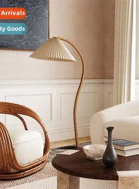 Pleated floor lamp Scinavian living room sa side Danish ins