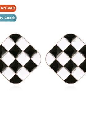 Minimalist geometric square black  whe color blocking earrin