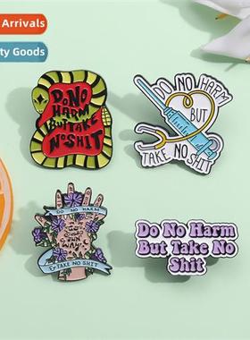 New creative letters round brooch carto rose bee cat modelin