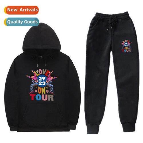 Love  Tour 2023 Printed Sweatshirt Set Threaded Bottom Hem M