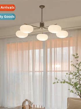 Antique living room chelier cream persimm atmospheric vintag