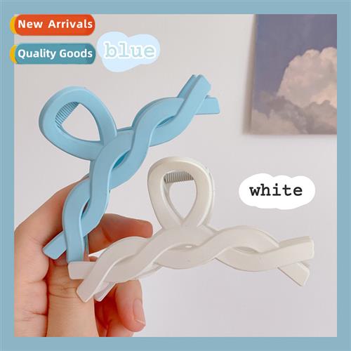 Korean versi   temperament plate  pin back   head large bath