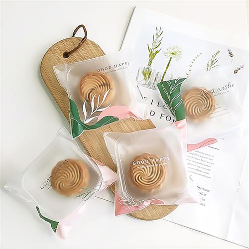 New mocake self-sealing bag wh self-adhesive tape Mid-Autumn
