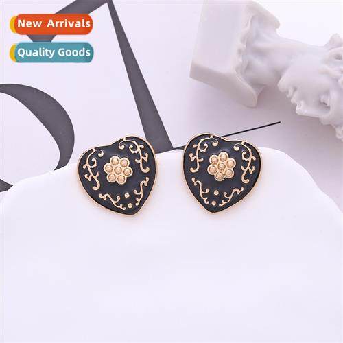 niche retro enamel love earrings temperament simple alloy oi
