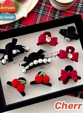 The new retro temperament bow trumpet grasp clip small princ