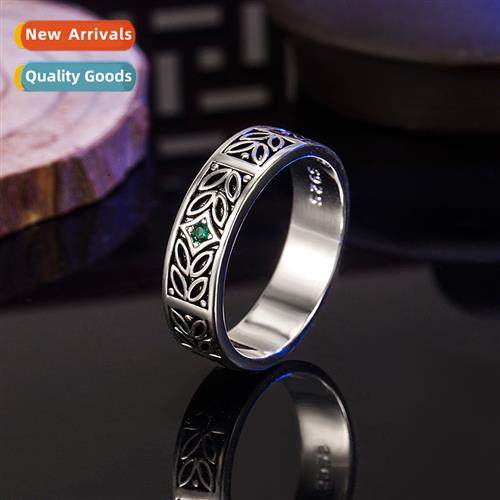 Inlaid emerald ring Thai silver ring mens ring      vintage