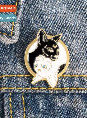 New Brooch Baked Black and Whe Cat Brooch Turtleneck Denim S