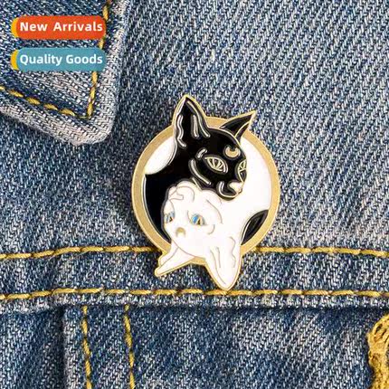 New Brooch Baked Black and Whe Cat Brooch Turtleneck Denim S