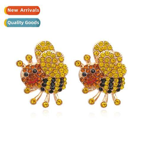 New creative cute ltle animal bee earrings retro fashi color