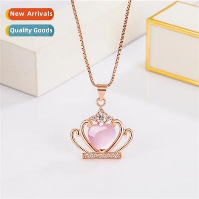 Fashi Madagascar Hibiscus Crystal Pendant Platinum Plated Qu