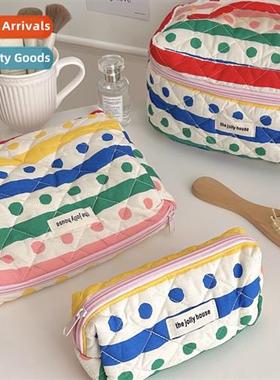 Colorful polka dot hheld cosmetic bag 2023 new portable larg