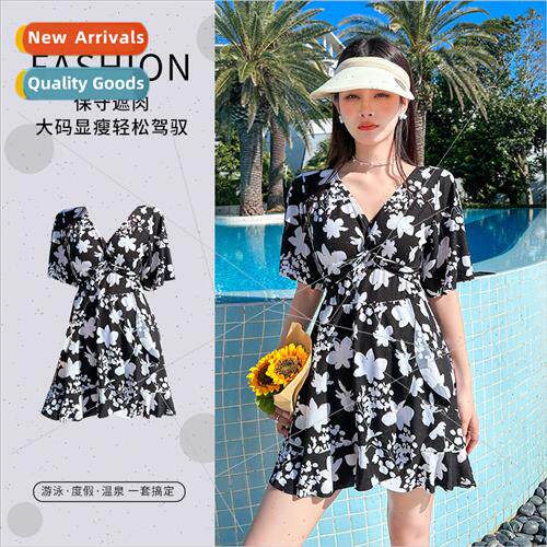 Large size swimsu female one-piece conservative skirt fat mm