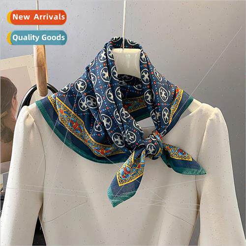 Ethnic son temperament square scarf light imation wool scarf