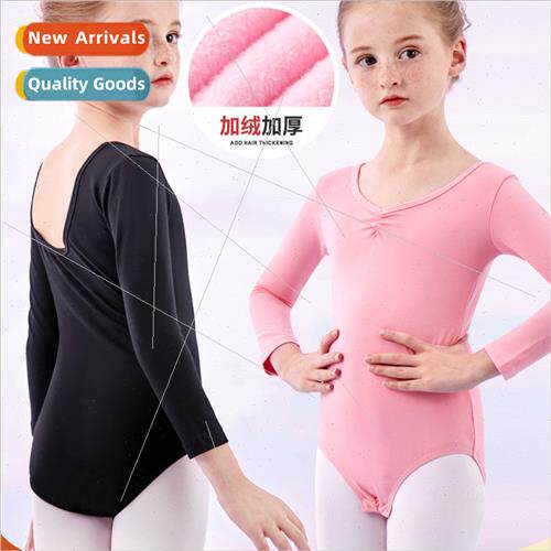 wear childrens fall and winter padded long-sleeved practice
