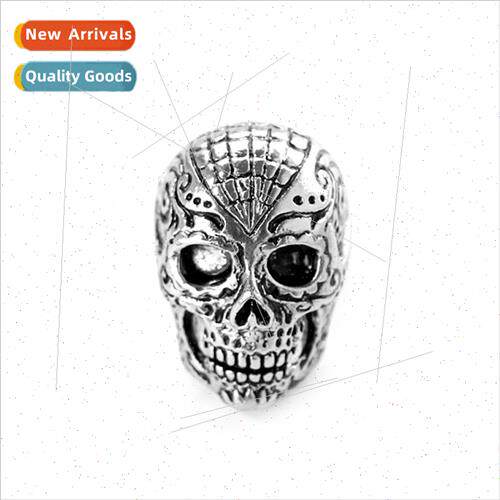Fashion new Europe American ring black skull ring ghost ring