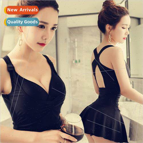 Black steel support swimsu female conservative ladies skirt