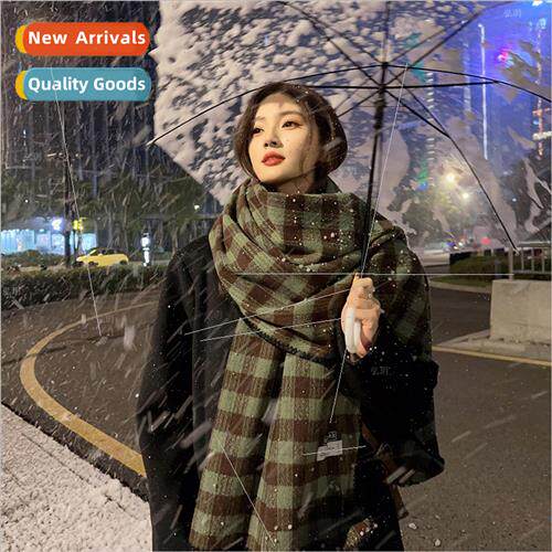 Retro plaid scarf Ms. 2022 new winter thickened Korea  stude