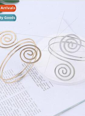 New hip-hop bracelet punk exaggerated metal spiral arm bEuro