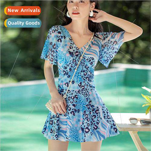 New large size swimsu female fat mm conservative one-piece b