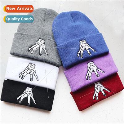 U.S. drama Wednesday Wednesday Addams hat warm pullover new