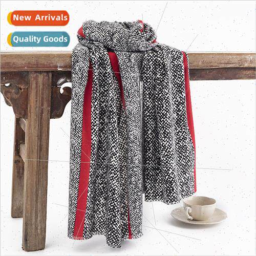 Printed snake pattern imation cashmere scarf Europe Uned Sta
