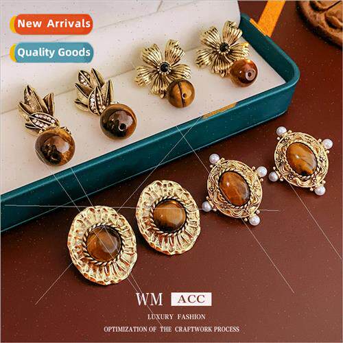 Earrings silver needle wh diamonds do old flowers tiger eye