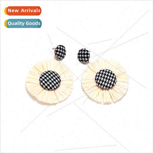 fashion fresh hand-woven floral earrings temperament wild va