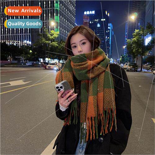 New color collision men women scarf tassel tide autumn winte