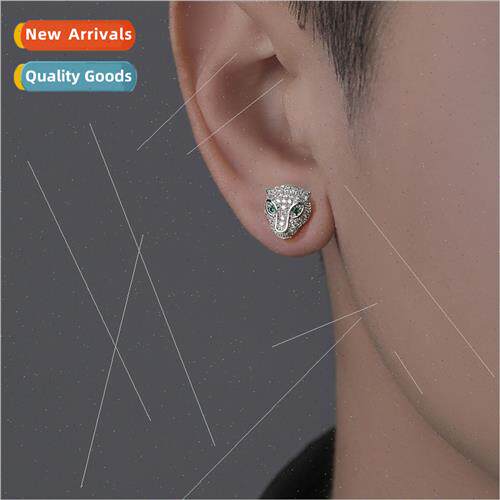 Super flash full diamonds green eyes leopard head earrings m