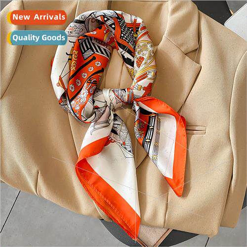 2022 fall winter new fashion small square scarf women silk s