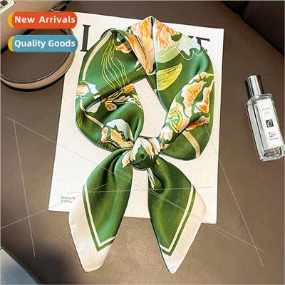 2023 Spring Autumn new lerary floral temperament small squar