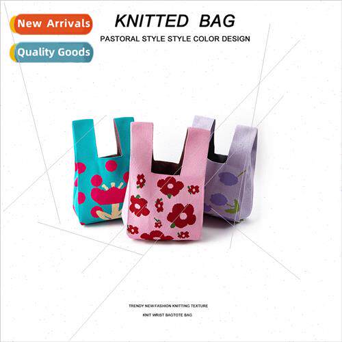 New summer  collision color leisure handbags go out leisure