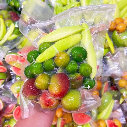 青芒果生吃酸脆广东酸野蘸辣椒潮汕特产时令台芒梅汁甘草新鲜水果