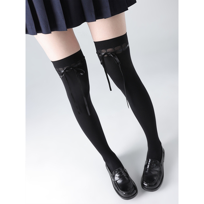 抵达一楼天鹅绒蝴蝶结绑带过膝袜