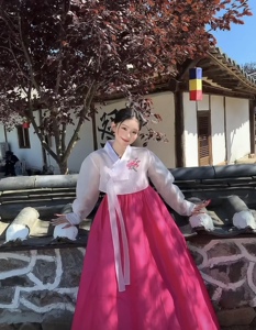 韩服新款朝鲜族服女高端正版延吉网红拍照宫廷礼服日常演出服超仙