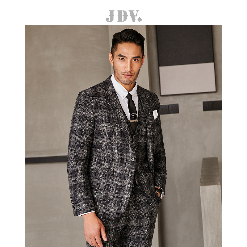 一粒扣商务西服 羊毛混纺