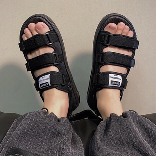 女大学生运动沙滩鞋 夏季 ins潮网红凉鞋 新款 软底外穿情侣两用拖鞋