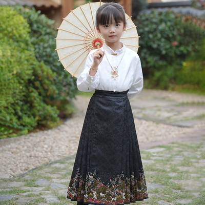 西子问汉服女童马面裙