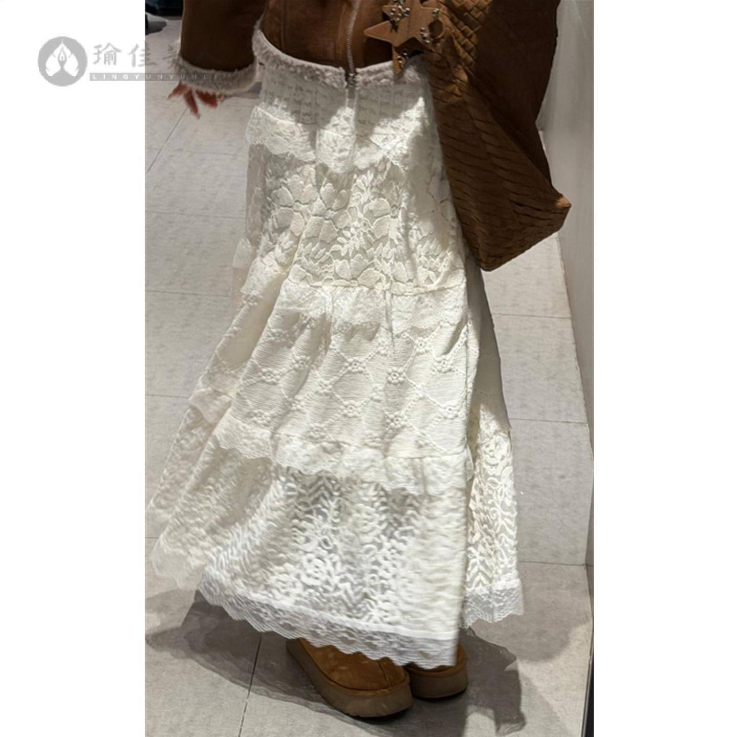 韩系奶油风甜美蕾丝花边拼接半身裙女秋冬加绒加厚A字毛绒感长裙
