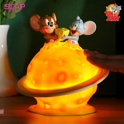 Soap Studio猫和老鼠杰瑞鼠和泰菲芝士月球USB小夜灯生日礼物氛围