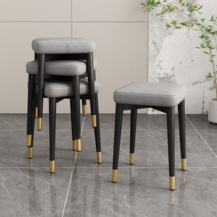 方凳软包家用钢架凳子可叠放轻奢高级感备用极简风客人餐桌无靠背