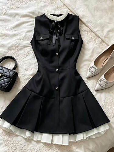 少女奈奈 法式千金感黑色无袖收腰显瘦a字连衣裙名媛气质短裙女