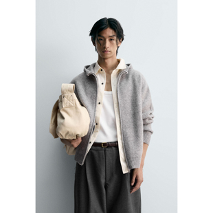 新品 冬季 男装 宽松立领连帽拉链针织外套 800 柜429 9598404