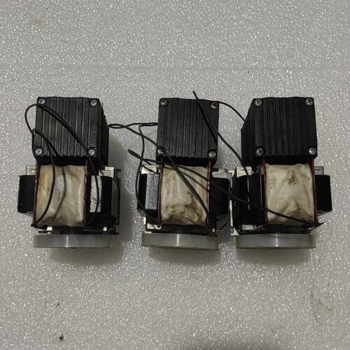 KNF隔膜泵，N86KTE，230V，+250KPa三台，实议价