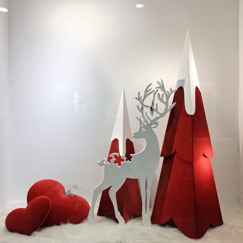 圣诞树梅花鹿道具氛围布置